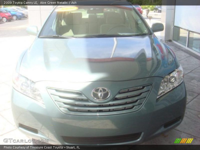 Aloe Green Metallic / Ash 2009 Toyota Camry LE