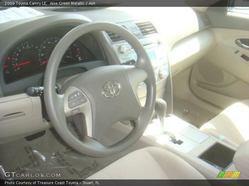 Aloe Green Metallic / Ash 2009 Toyota Camry LE