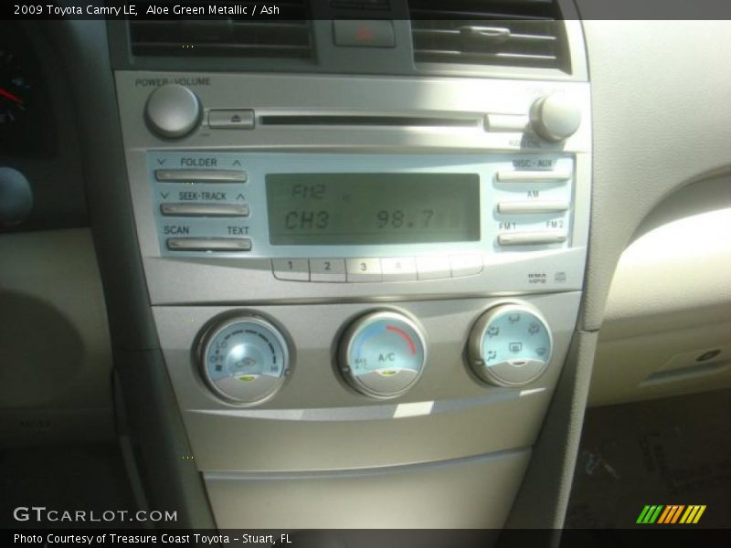 Aloe Green Metallic / Ash 2009 Toyota Camry LE