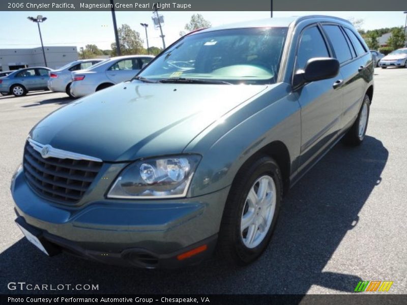 Magnesium Green Pearl / Light Taupe 2006 Chrysler Pacifica