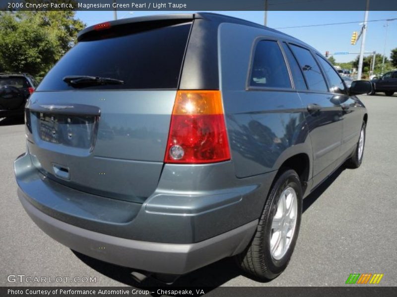 Magnesium Green Pearl / Light Taupe 2006 Chrysler Pacifica