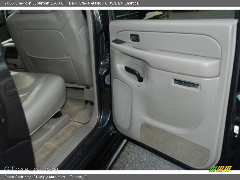 Dark Gray Metallic / Gray/Dark Charcoal 2005 Chevrolet Suburban 1500 LT