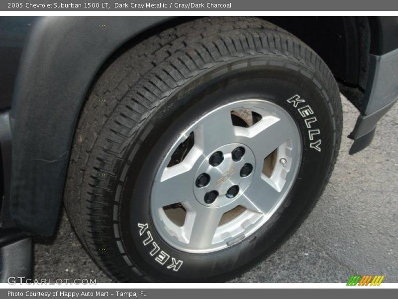 Dark Gray Metallic / Gray/Dark Charcoal 2005 Chevrolet Suburban 1500 LT