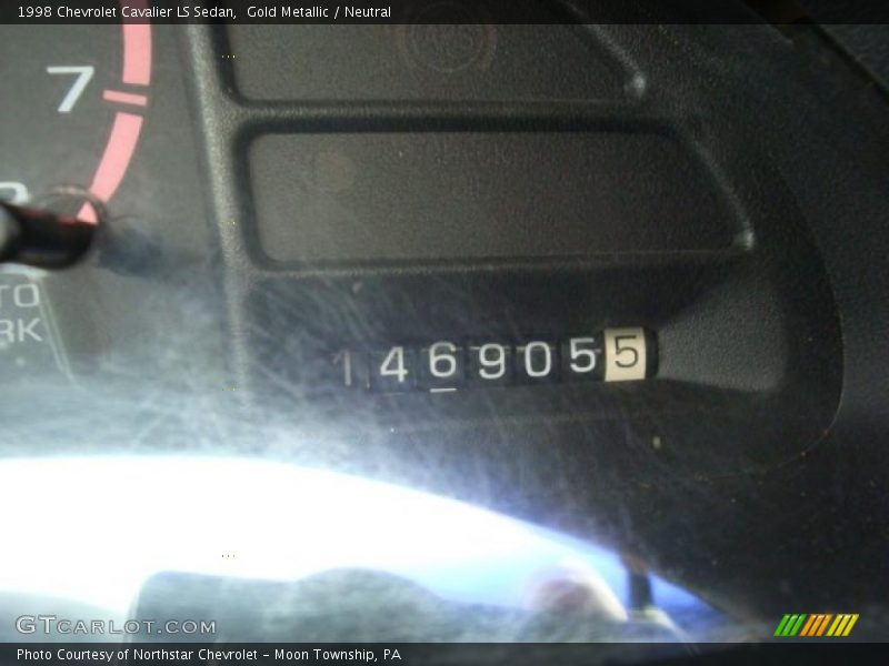 Gold Metallic / Neutral 1998 Chevrolet Cavalier LS Sedan