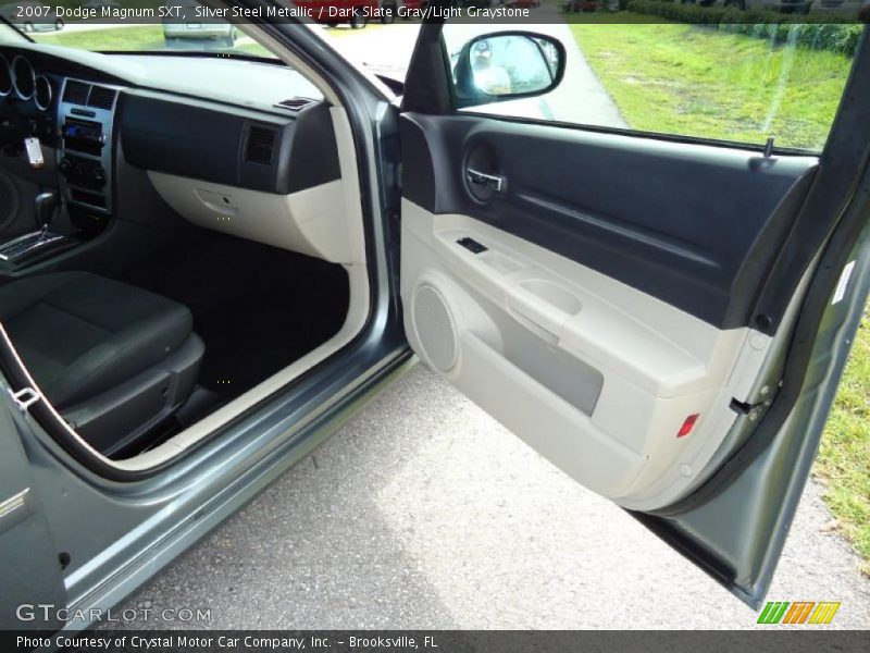 Silver Steel Metallic / Dark Slate Gray/Light Graystone 2007 Dodge Magnum SXT