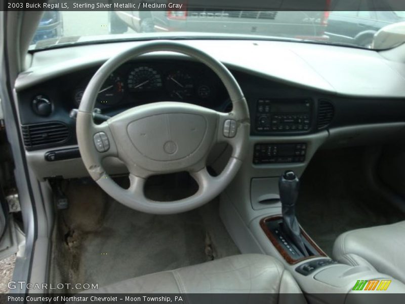Sterling Silver Metallic / Medium Gray 2003 Buick Regal LS