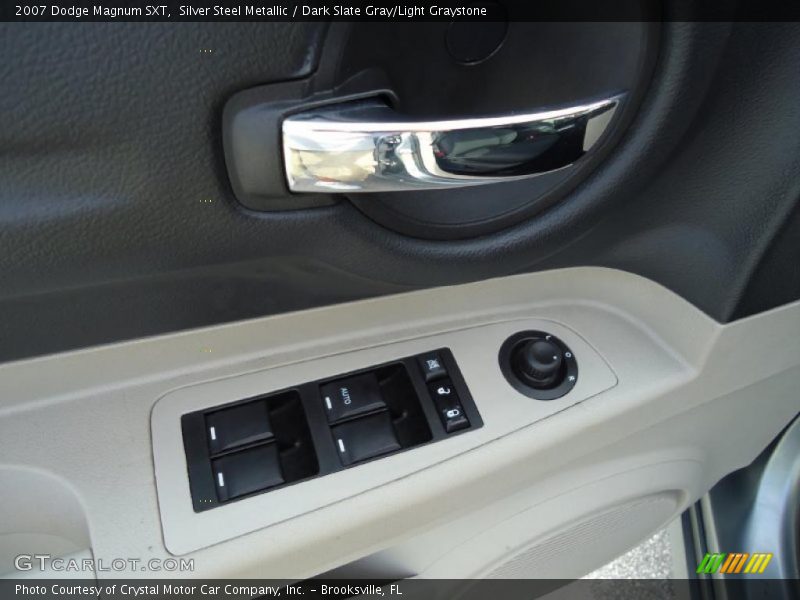 Silver Steel Metallic / Dark Slate Gray/Light Graystone 2007 Dodge Magnum SXT