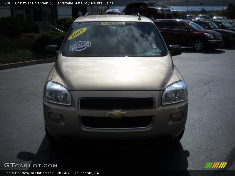 Sandstone Metallic / Neutral Beige 2005 Chevrolet Uplander LS