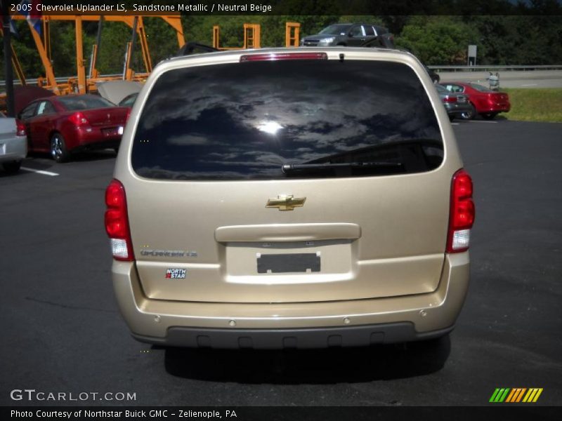 Sandstone Metallic / Neutral Beige 2005 Chevrolet Uplander LS