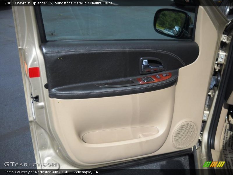 Sandstone Metallic / Neutral Beige 2005 Chevrolet Uplander LS
