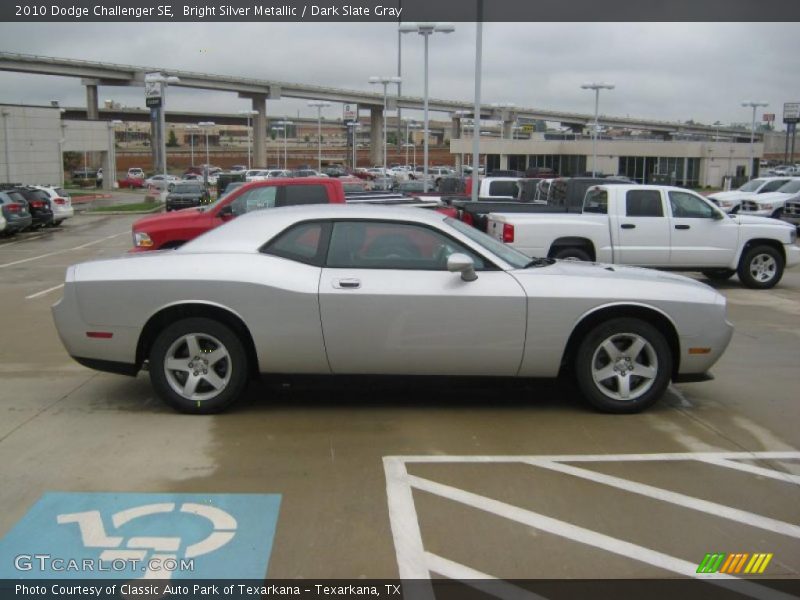 Bright Silver Metallic / Dark Slate Gray 2010 Dodge Challenger SE
