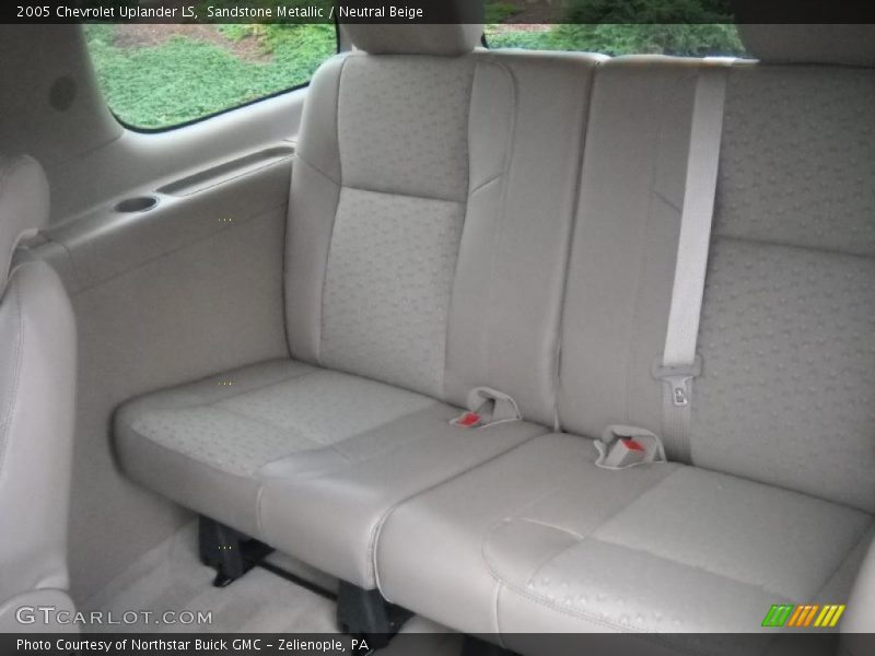 Sandstone Metallic / Neutral Beige 2005 Chevrolet Uplander LS