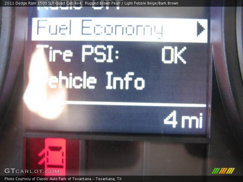 Rugged Brown Pearl / Light Pebble Beige/Bark Brown 2011 Dodge Ram 1500 SLT Quad Cab 4x4