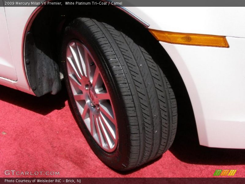 White Platinum Tri-Coat / Camel 2009 Mercury Milan V6 Premier