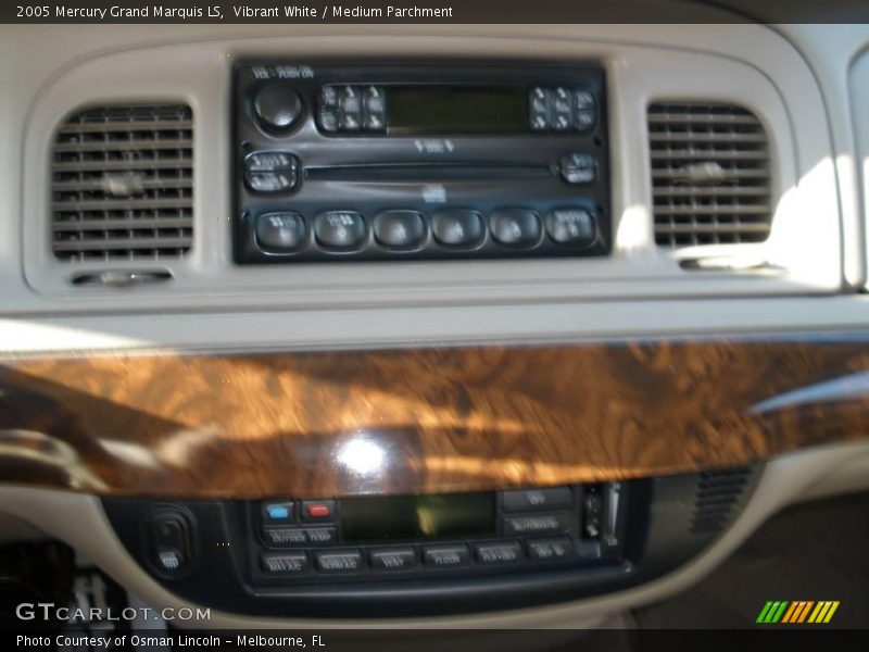 Vibrant White / Medium Parchment 2005 Mercury Grand Marquis LS