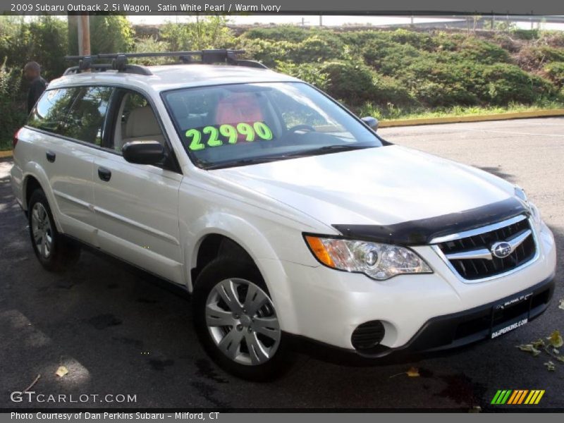 Satin White Pearl / Warm Ivory 2009 Subaru Outback 2.5i Wagon