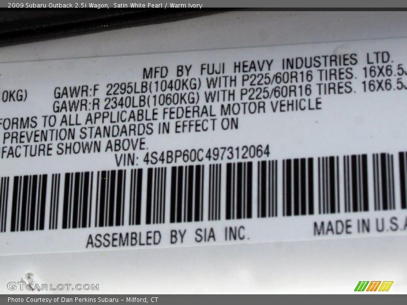 Satin White Pearl / Warm Ivory 2009 Subaru Outback 2.5i Wagon