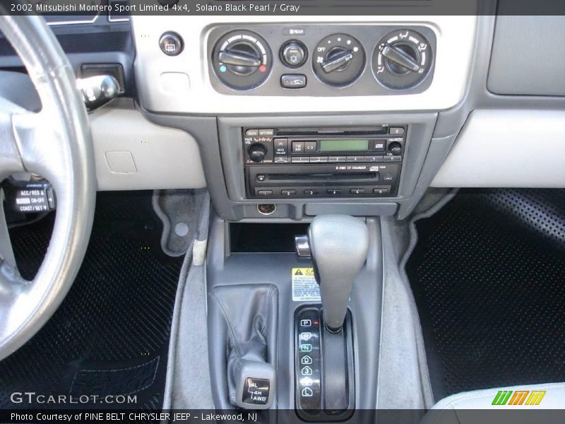 Solano Black Pearl / Gray 2002 Mitsubishi Montero Sport Limited 4x4