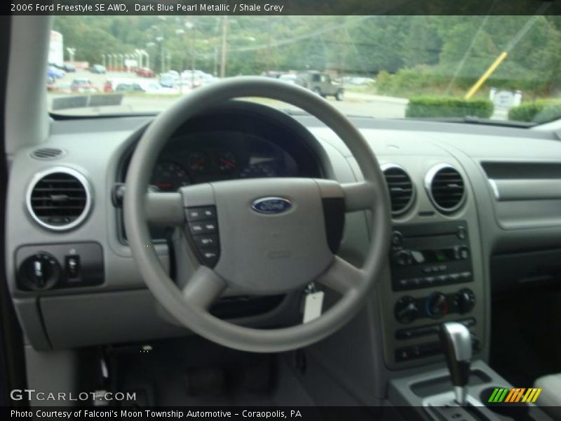 Dark Blue Pearl Metallic / Shale Grey 2006 Ford Freestyle SE AWD