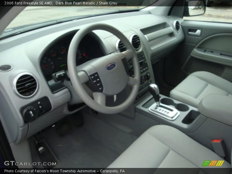 Dark Blue Pearl Metallic / Shale Grey 2006 Ford Freestyle SE AWD