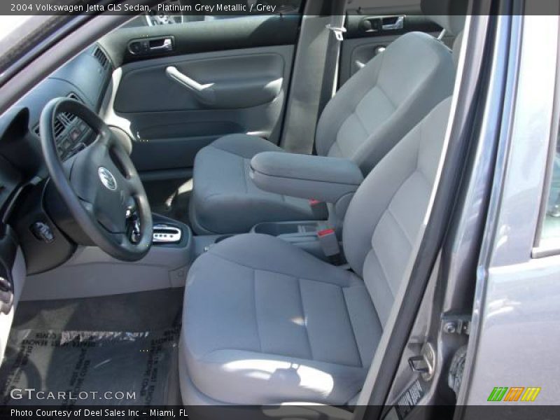 Platinum Grey Metallic / Grey 2004 Volkswagen Jetta GLS Sedan
