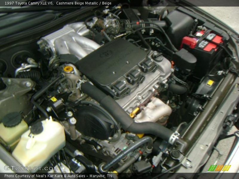 Cashmere Beige Metallic / Beige 1997 Toyota Camry XLE V6