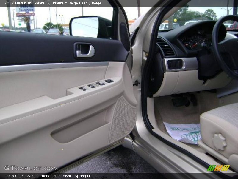 Platinum Beige Pearl / Beige 2007 Mitsubishi Galant ES