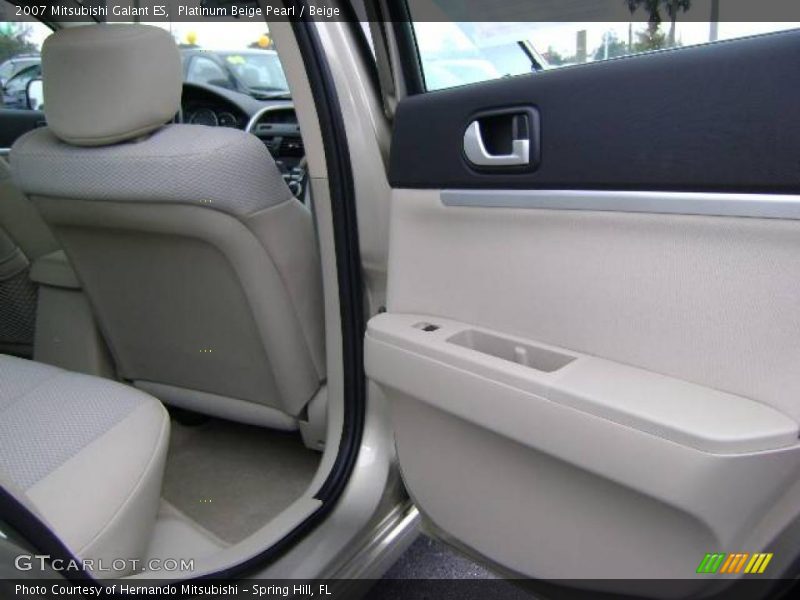 Platinum Beige Pearl / Beige 2007 Mitsubishi Galant ES