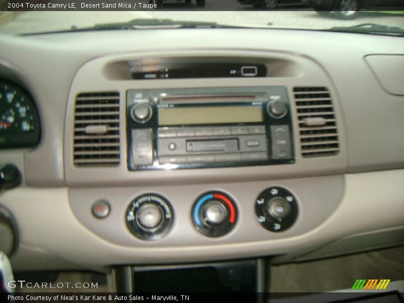 Desert Sand Mica / Taupe 2004 Toyota Camry LE