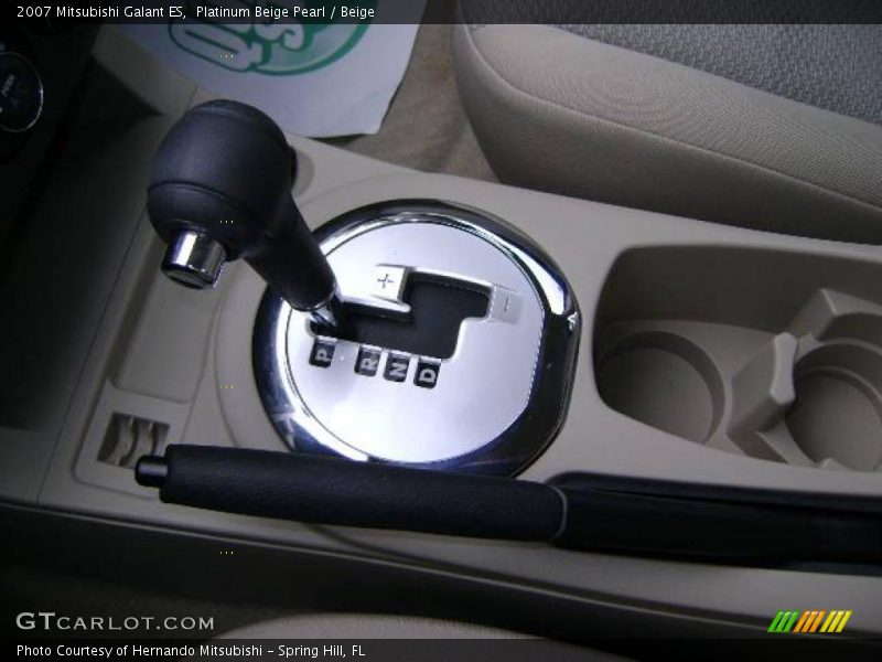Platinum Beige Pearl / Beige 2007 Mitsubishi Galant ES