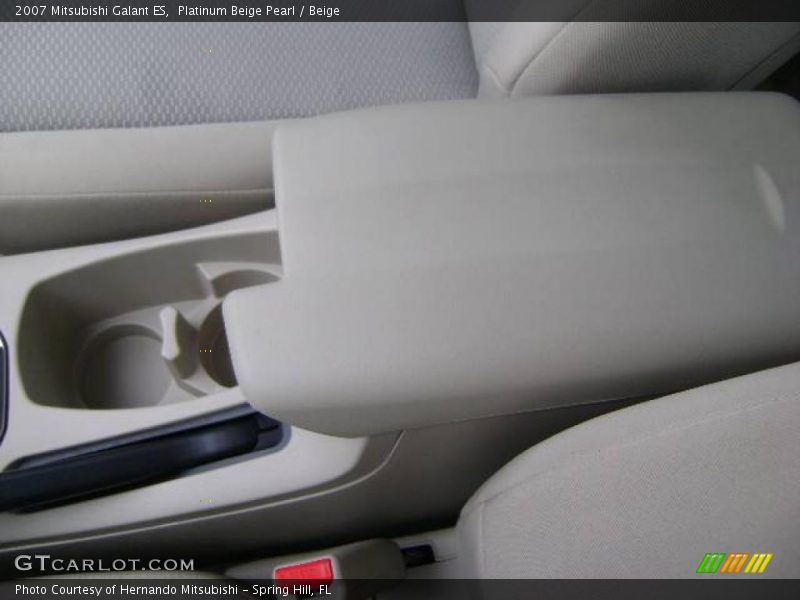 Platinum Beige Pearl / Beige 2007 Mitsubishi Galant ES