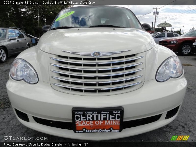 Cool Vanilla White / Pastel Slate Gray 2007 Chrysler PT Cruiser