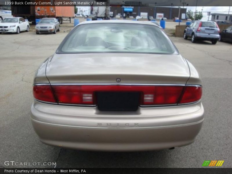 Light Sandrift Metallic / Taupe 1999 Buick Century Custom