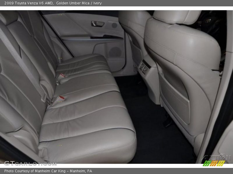 Golden Umber Mica / Ivory 2009 Toyota Venza V6 AWD