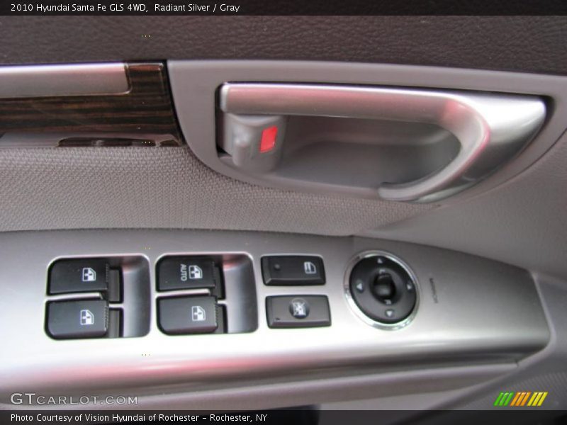 Radiant Silver / Gray 2010 Hyundai Santa Fe GLS 4WD