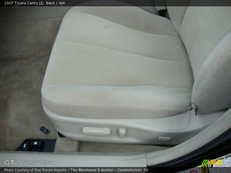 Black / Ash 2007 Toyota Camry LE