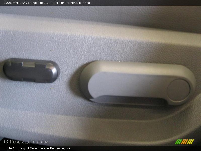 Light Tundra Metallic / Shale 2006 Mercury Montego Luxury