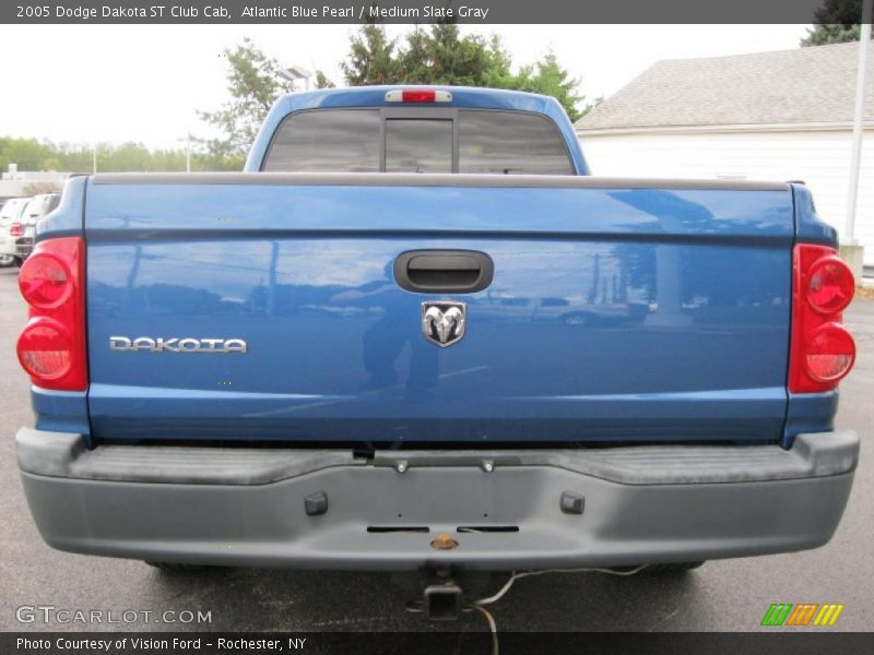 Atlantic Blue Pearl / Medium Slate Gray 2005 Dodge Dakota ST Club Cab