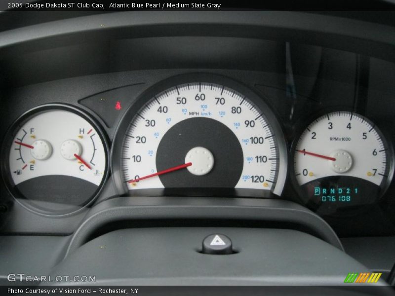 Atlantic Blue Pearl / Medium Slate Gray 2005 Dodge Dakota ST Club Cab