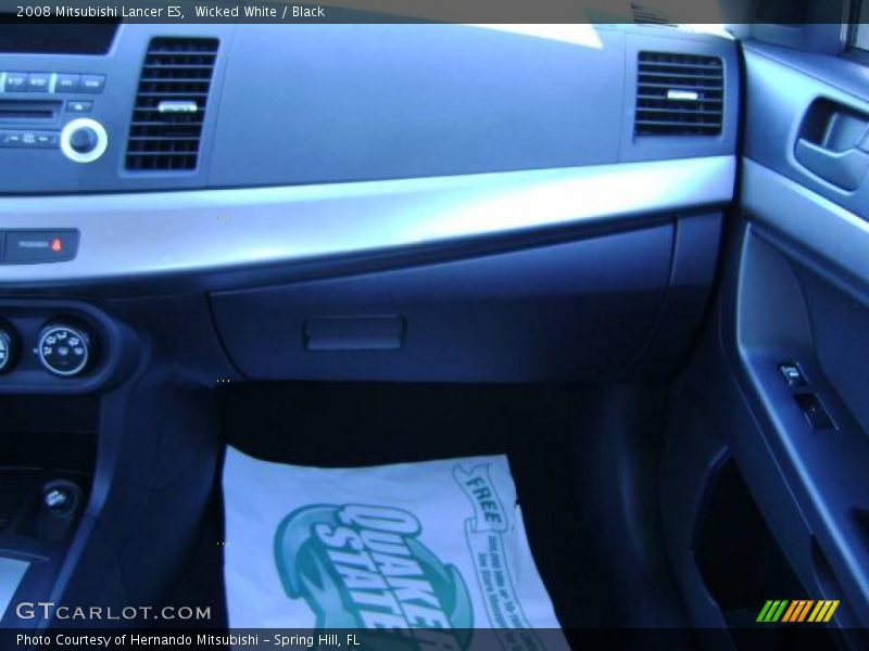 Wicked White / Black 2008 Mitsubishi Lancer ES