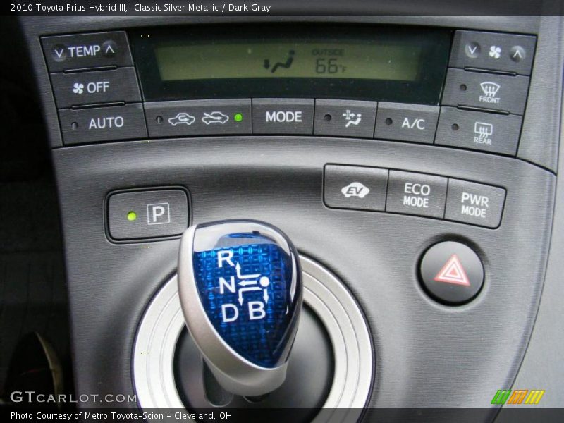 Classic Silver Metallic / Dark Gray 2010 Toyota Prius Hybrid III