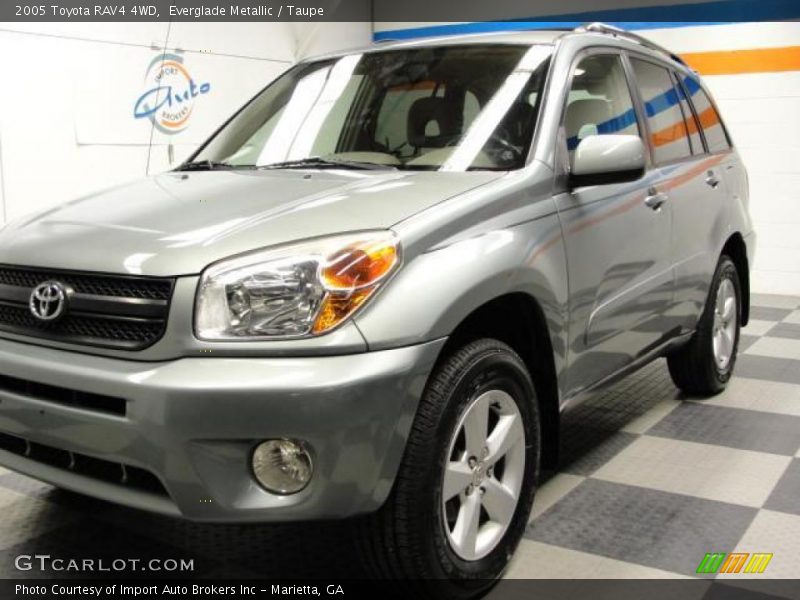 Everglade Metallic / Taupe 2005 Toyota RAV4 4WD