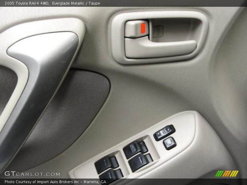 Everglade Metallic / Taupe 2005 Toyota RAV4 4WD