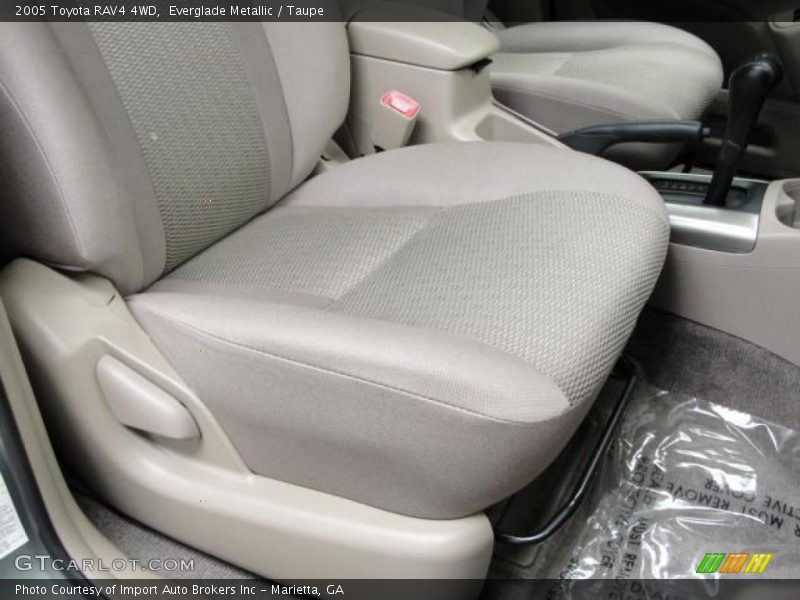Everglade Metallic / Taupe 2005 Toyota RAV4 4WD