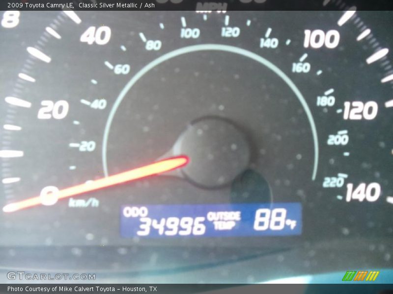 Classic Silver Metallic / Ash 2009 Toyota Camry LE