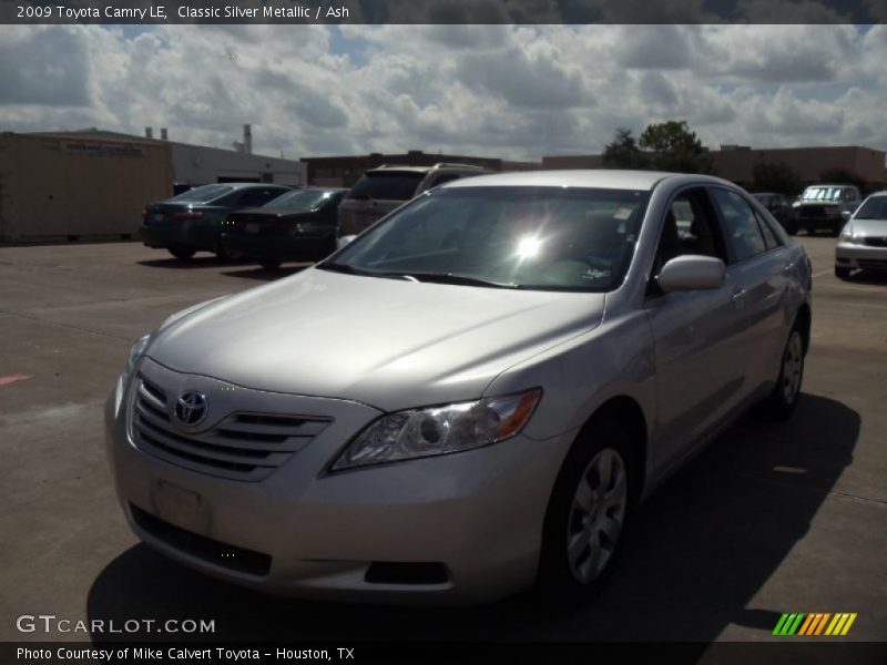 Classic Silver Metallic / Ash 2009 Toyota Camry LE