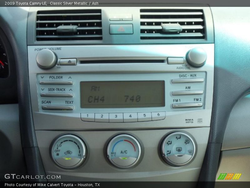 Classic Silver Metallic / Ash 2009 Toyota Camry LE