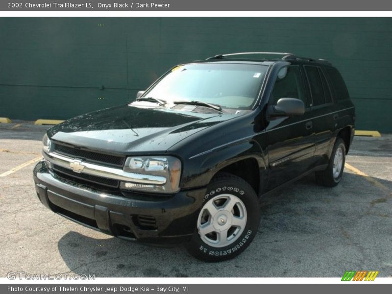 Onyx Black / Dark Pewter 2002 Chevrolet TrailBlazer LS