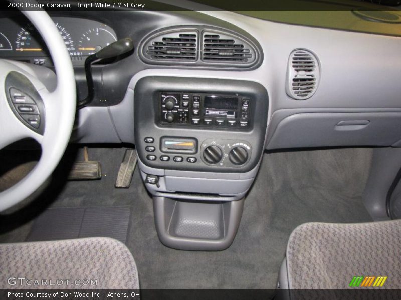 Bright White / Mist Grey 2000 Dodge Caravan