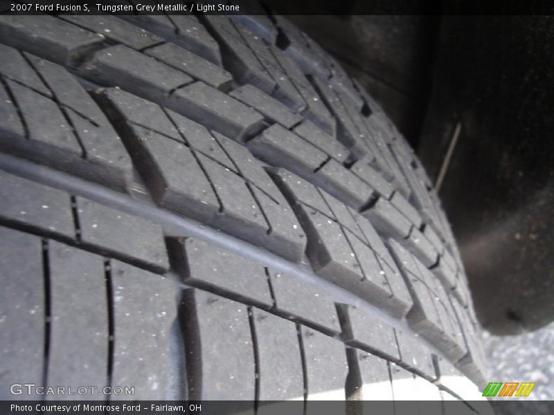 Tungsten Grey Metallic / Light Stone 2007 Ford Fusion S